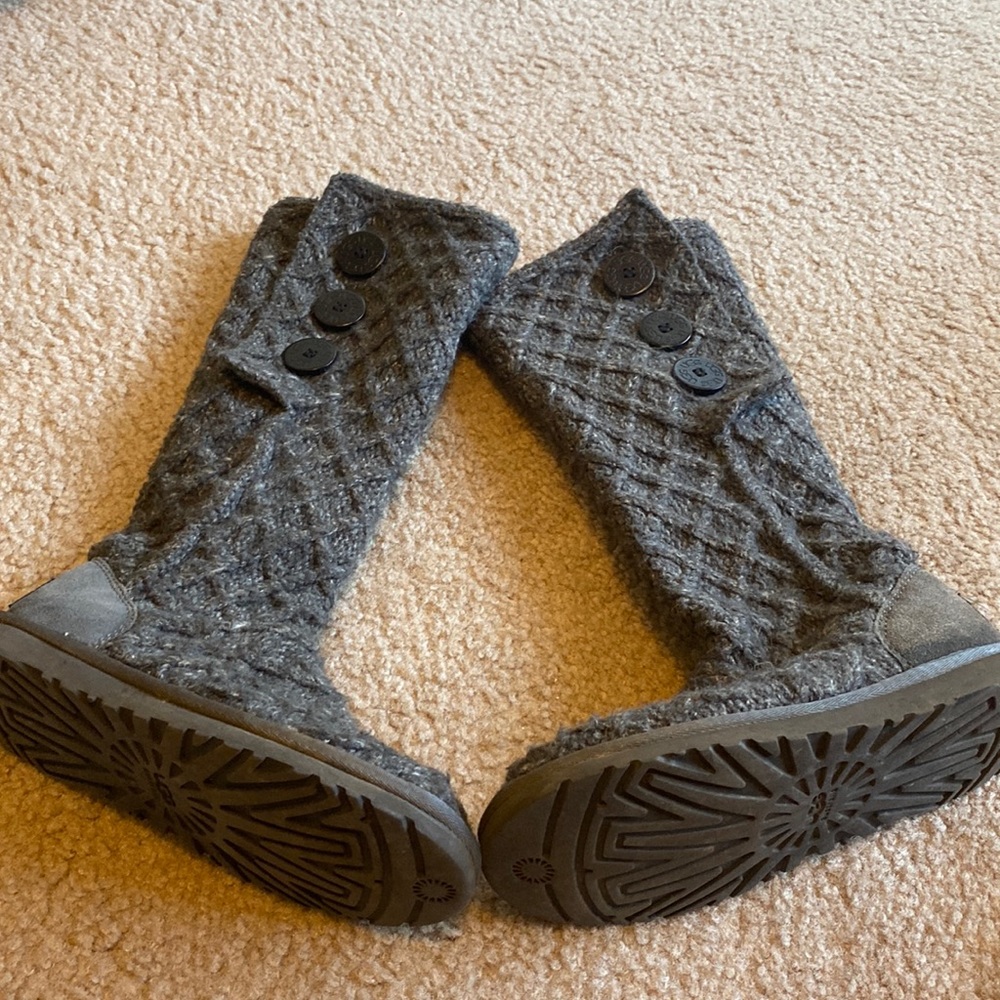 Grey Classic Cardy Lattice Uggs